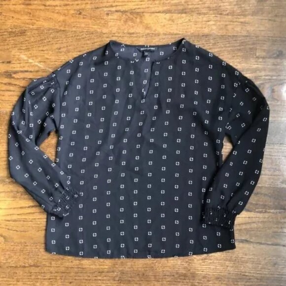 Banana Republic Black Patterned Smocked Blouse, Size - Picture 7 of 12